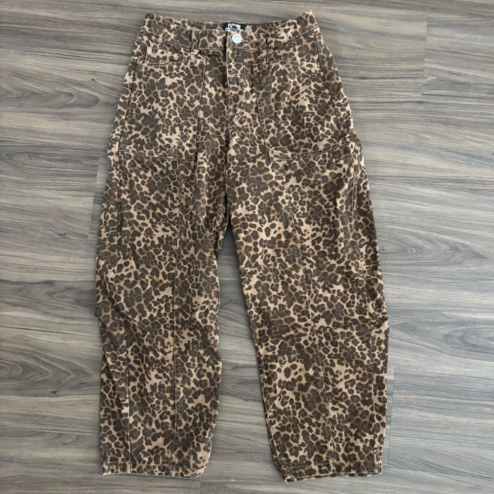 Leopard Print Barrel Jeans